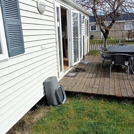 Stacaravan Bredene Met Tuin Nr 2126 Exteriör bild